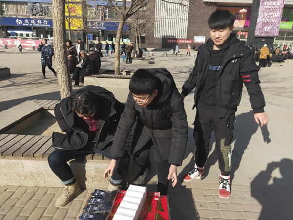 1550407481731884.jpg 何力荣.jpg