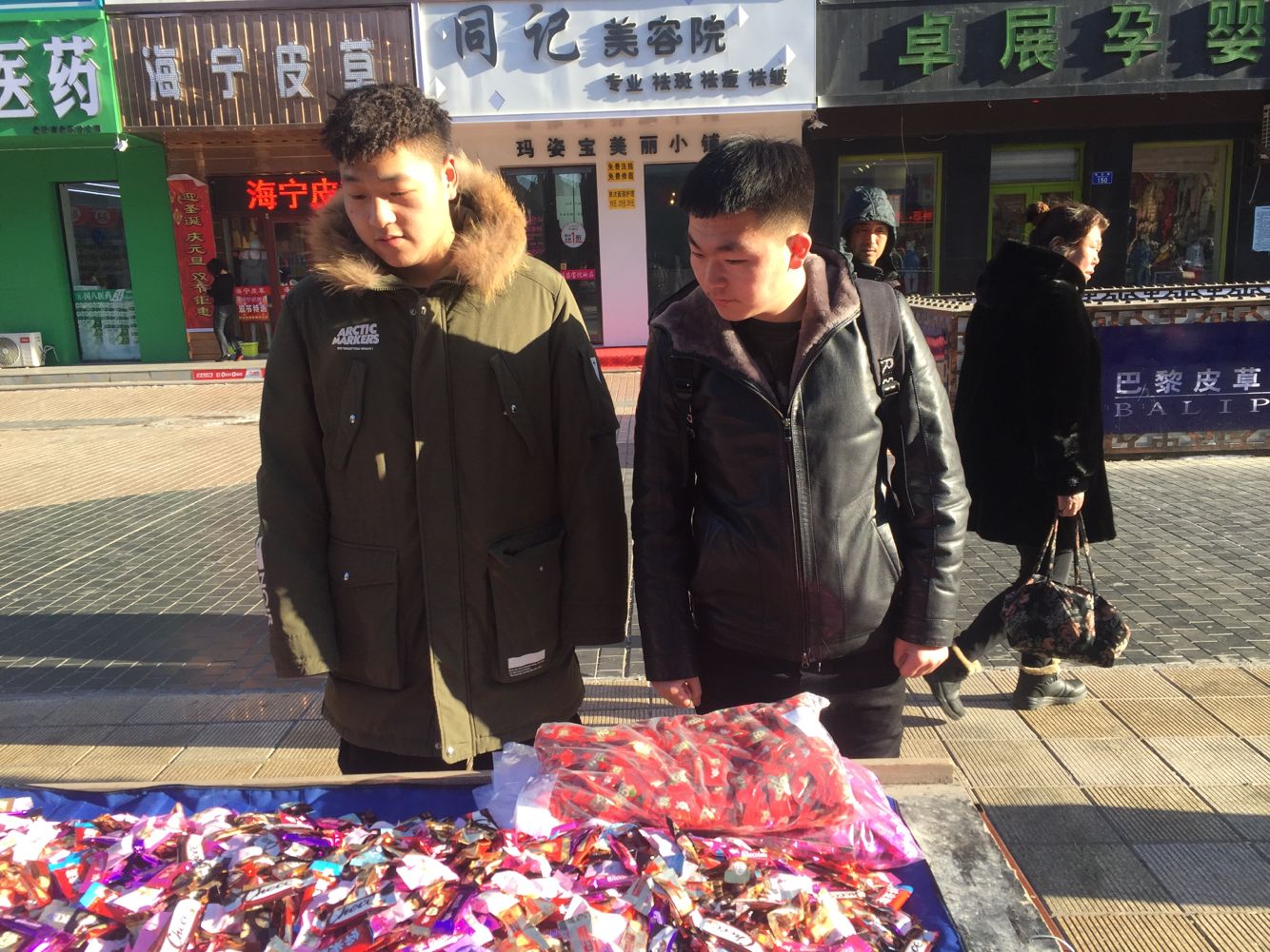 1550656494184520.jpg CY-003李宁06.jpg